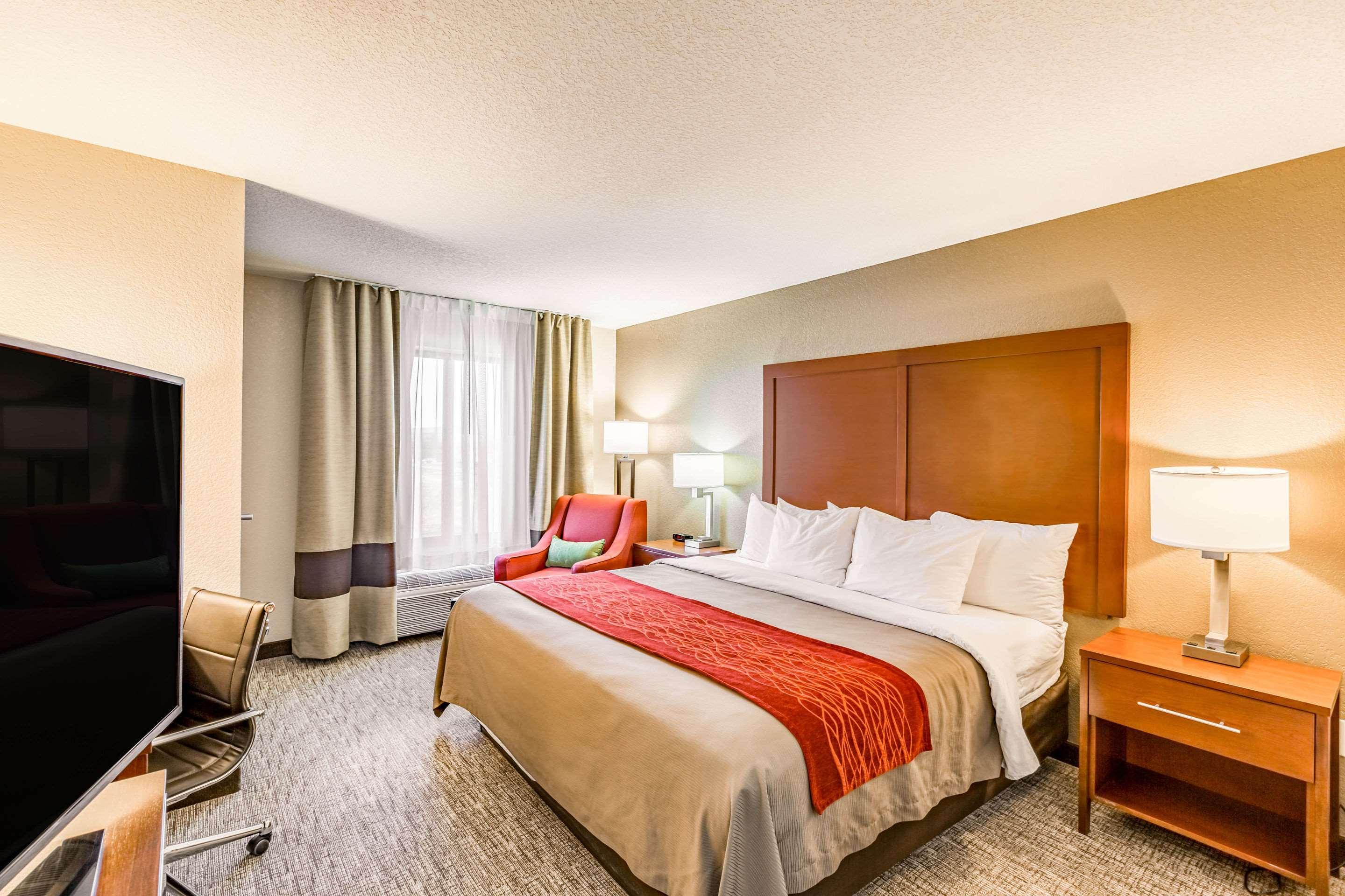 Comfort Inn Altoona-Des Moines Екстериор снимка